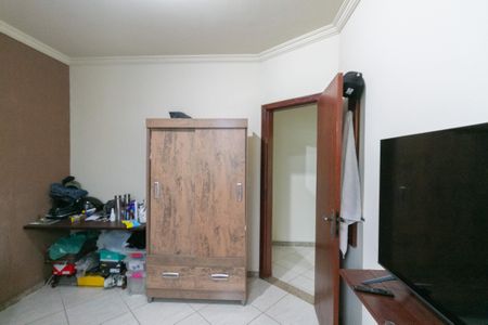 Casa à venda com 172m², 4 quartos e 2 vagas