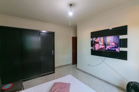 Casa à venda com 172m², 4 quartos e 2 vagas