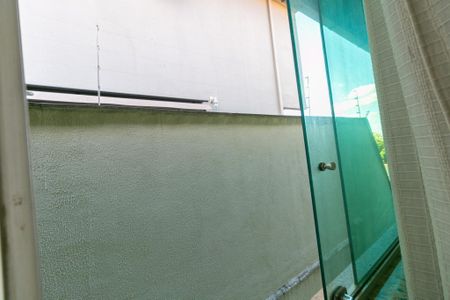 Casa à venda com 172m², 4 quartos e 2 vagas
