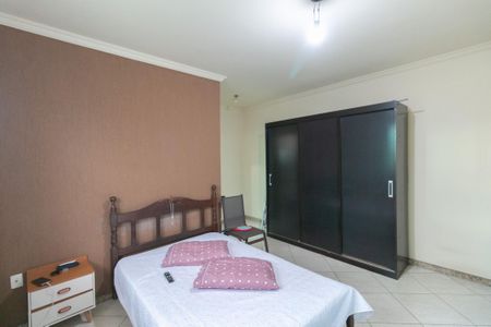 Casa à venda com 172m², 4 quartos e 2 vagas