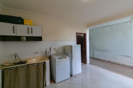 Casa à venda com 172m², 4 quartos e 2 vagas