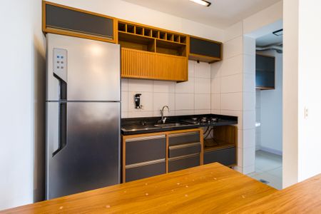 Apartamento para alugar com 81m², 2 quartos e 2 vagasCozinha