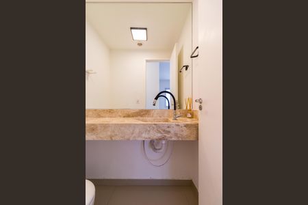 Apartamento para alugar com 81m², 2 quartos e 2 vagasLavabo