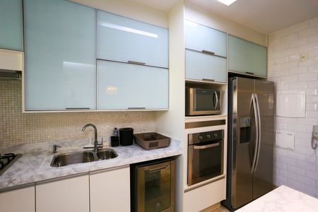 Apartamento à venda com 59m², 1 quarto e 2 vagascozinha