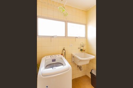 Apartamento à venda com 60m², 2 quartos e 1 vagaÁrea de Serviço