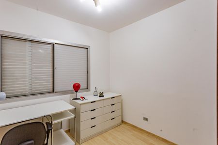 Apartamento à venda com 60m², 2 quartos e 1 vagaQuarto 2