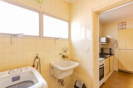 Apartamento à venda com 60m², 2 quartos e 1 vagaÁrea de Serviço