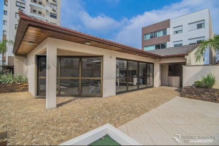 Apartamento à venda com 84m², 2 quartos e 1 vaga