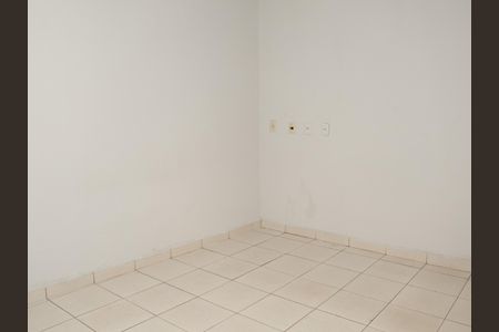 Quarto 1 de casa para alugar com 2 quartos, 75m² em Setor Central, Goiânia