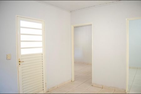 Casa para alugar com 2 quartos, 75m² em Setor Central, Goiânia