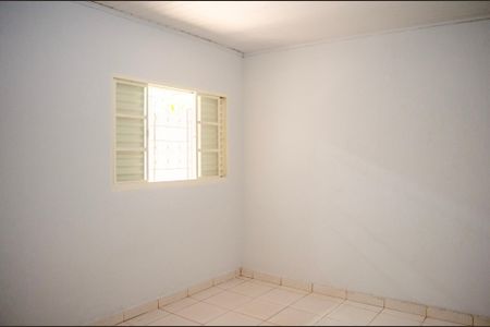 Casa para alugar com 2 quartos, 75m² em Setor Central, Goiânia