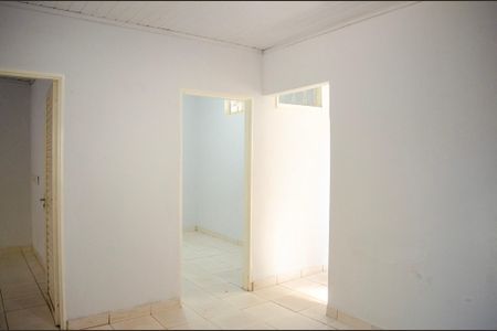 Casa para alugar com 2 quartos, 75m² em Setor Central, Goiânia