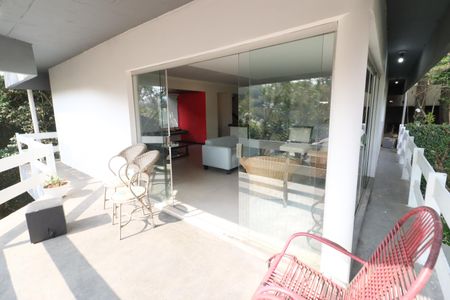 Sala de casa para alugar com 5 quartos, 451m² em Adalgisa, Osasco