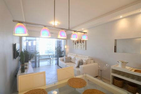 Apartamento para alugar com 96m², 2 quartos e 1 vaga Apartamento para alugar com 96m², 2 quartos e 1 vagaSala