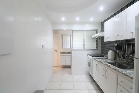Apartamento para alugar com 96m², 2 quartos e 1 vaga Apartamento para alugar com 96m², 2 quartos e 1 vagaCozinha
