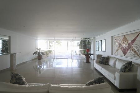 Apartamento para alugar com 96m², 2 quartos e 1 vaga Apartamento para alugar com 96m², 2 quartos e 1 vagaÁrea comum