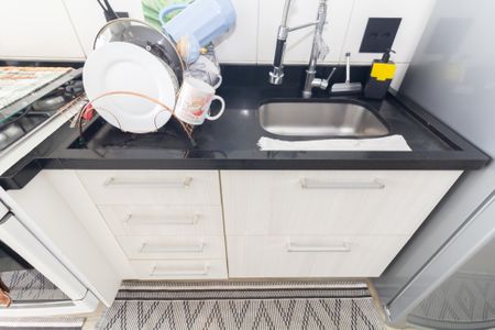 Apartamento à venda com 45m², 2 quartos e 1 vagaCozinha e Área de Serviço