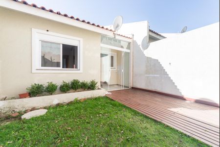 Quintal de casa de condomínio para alugar com 2 quartos, 50m² em Formoza, Alvorada