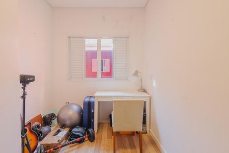 Casa à venda com 275m², 3 quartos e 2 vagasQuarto