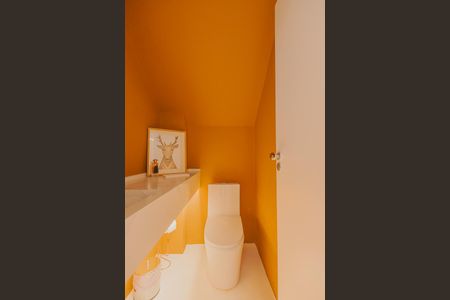 Casa à venda com 275m², 3 quartos e 2 vagasLavabo