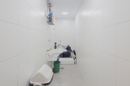 Casa à venda com 275m², 3 quartos e 2 vagasÁrea de Serviço