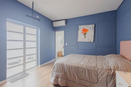 Casa à venda com 275m², 3 quartos e 2 vagasSuíte