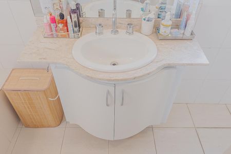 Casa à venda com 275m², 3 quartos e 2 vagasBanheiro da Suíte