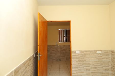 Sala de casa para alugar com 1 quarto, 32m² em Jardim Itapemirim, São Paulo