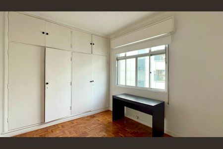 Apartamento à venda com 157m², 3 quartos e 1 vaga Apartamento à venda com 157m², 3 quartos e 1 vagaQuarto 3