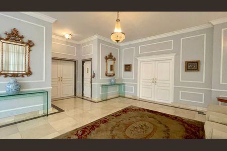 Apartamento à venda com 157m², 3 quartos e 1 vaga Apartamento à venda com 157m², 3 quartos e 1 vagaHall de entrada