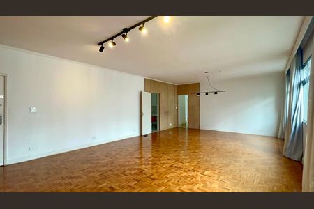 Sala de apartamento para alugar com 3 quartos, 157m² em Cerqueira César, São Paulo
