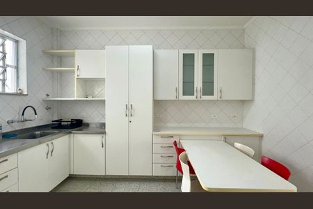 Apartamento à venda com 157m², 3 quartos e 1 vaga Apartamento à venda com 157m², 3 quartos e 1 vagaCozinha
