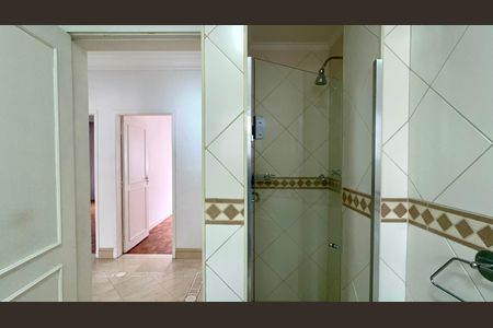 Apartamento à venda com 157m², 3 quartos e 1 vaga Apartamento à venda com 157m², 3 quartos e 1 vagaBanheiro social