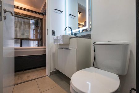 Banheiro de kitnet/studio à venda com 1 quarto, 24m² em Sumarezinho, São Paulo