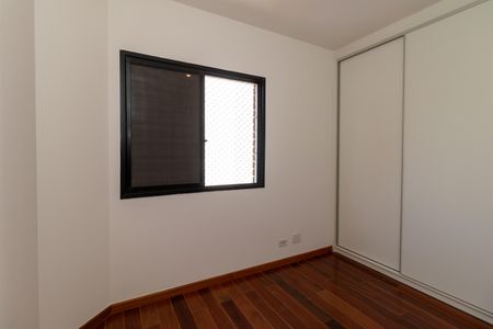 Apartamento para alugar com 100m², 3 quartos e 2 vagasQuarto 2