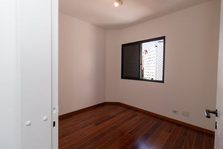 Apartamento para alugar com 100m², 3 quartos e 2 vagasQuarto 2