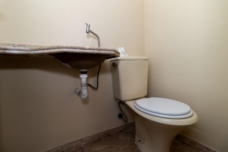 Apartamento para alugar com 100m², 3 quartos e 2 vagasLavabo