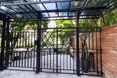 Apartamento para alugar com 100m², 3 quartos e 2 vagasEntrada