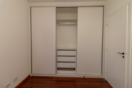 Apartamento para alugar com 100m², 3 quartos e 2 vagasQuarto 2