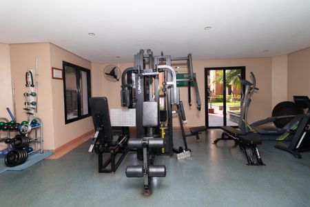 Apartamento para alugar com 100m², 3 quartos e 2 vagasÁrea comum - Academia