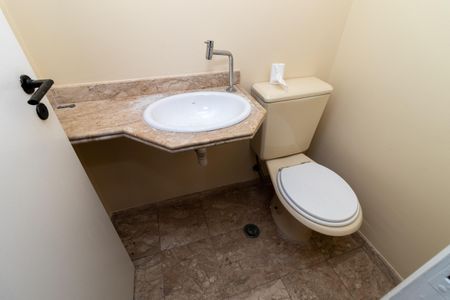 Apartamento para alugar com 100m², 3 quartos e 2 vagasLavabo