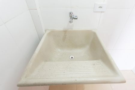 Apartamento para alugar com 26m², 1 quarto e sem vagaÁrea de Serviço - Tanque 