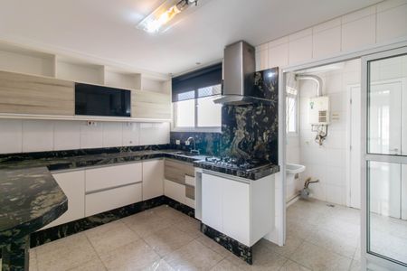 Apartamento para alugar com 114m², 3 quartos e 2 vagasCozinha