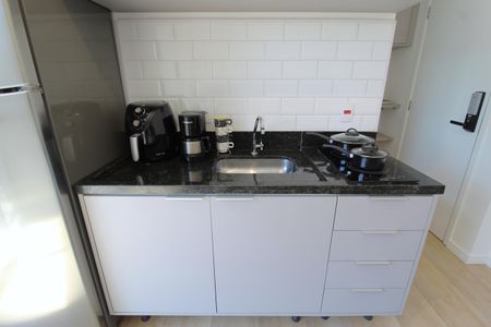 Studio de kitnet/studio para alugar com 1 quarto, 26m² em Indianópolis, São Paulo