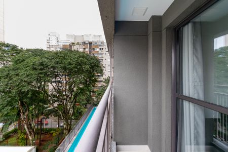 Apartamento à venda com 29m², 1 quarto e sem vaga Apartamento à venda com 29m², 1 quarto e sem vagaSacada