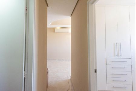 Apartamento à venda com 60m², 2 quartos e 1 vagaCorredor