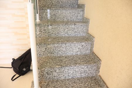 Casa à venda com 120m², 1 quarto e 2 vagasCorredor