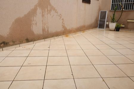 Casa à venda com 120m², 1 quarto e 2 vagasGaragem