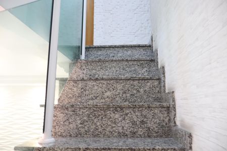 Corredor de casa à venda com 1 quarto, 120m² em Vila Ivone, São Paulo