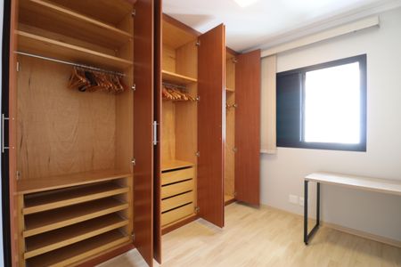 Apartamento para alugar com 56m², 2 quartos e 1 vagaQuarto